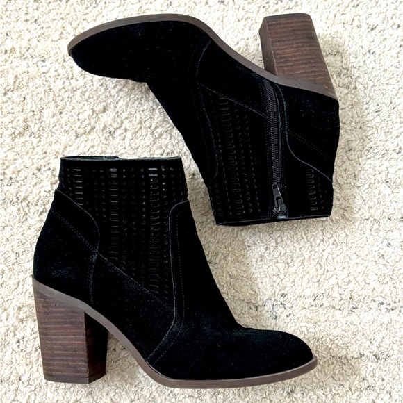 Crown Vintage Ankle Booties - Picture 2 of 10